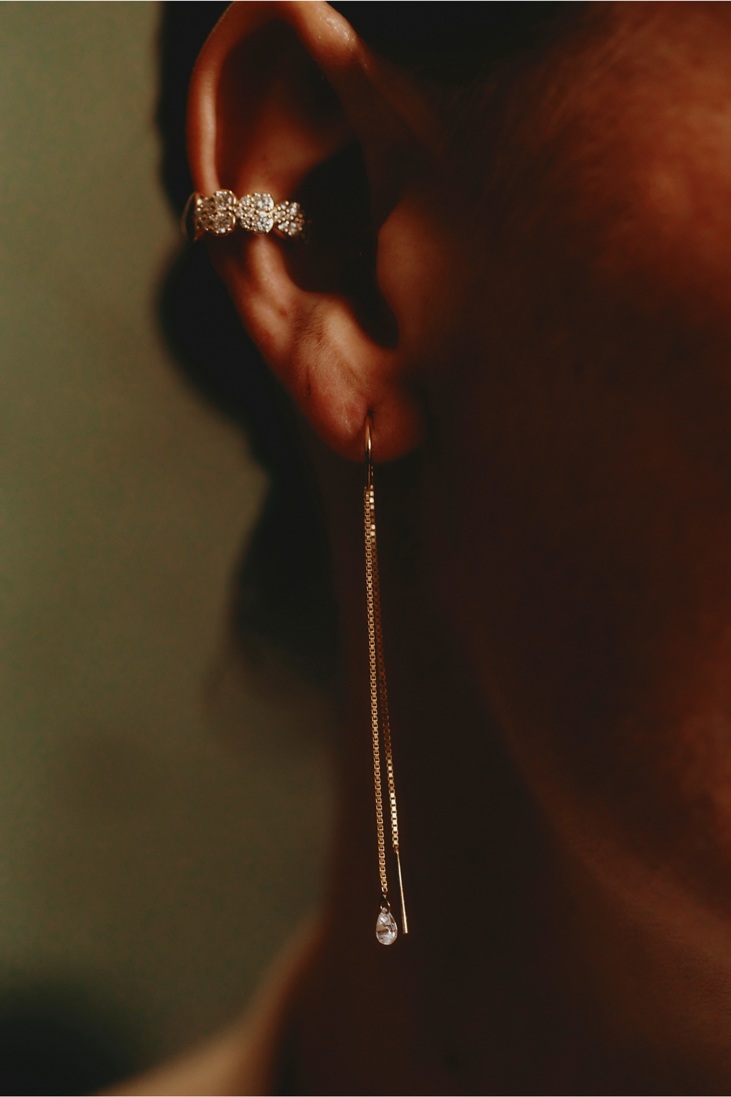 Earcuff 4 Cuori in Oro Giallo e Diamanti
